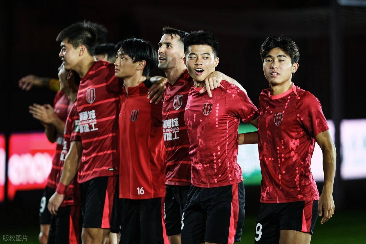 九游下载安装-太狠了！赛前成都蓉城调整名单以备德甲勒沃库森围绕欧联绝杀压哨，转折点多伦多猛龙迎来里程碑的简单介绍